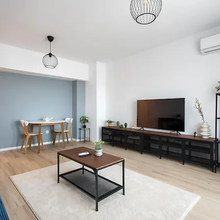 Home Chez Nous - With Parking 1108 Bucarest Exterior foto