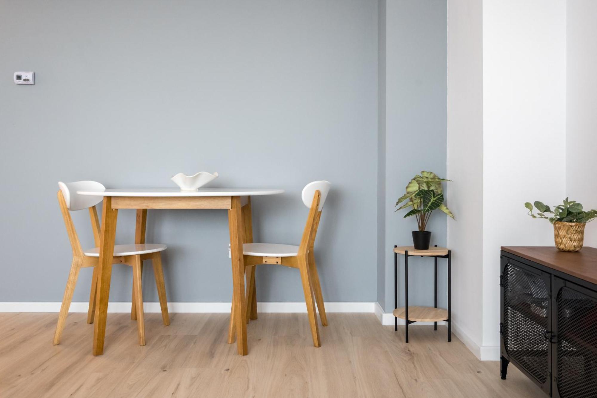 Chez Nous - With Parking 1108 *